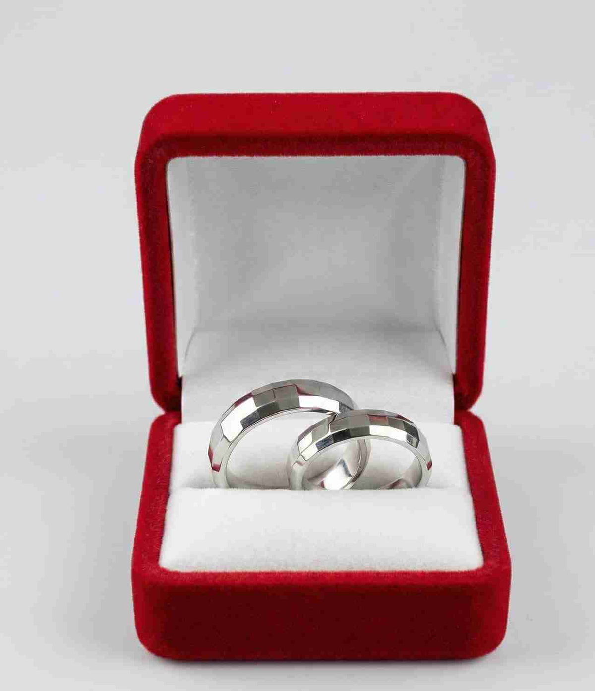 Anillos de Matrimonio en Plata 925 Facetados + Canción Personalizada GRATIS