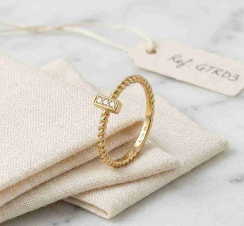 Anillo de Promesa Oro “Destino Unido” con Brillantes