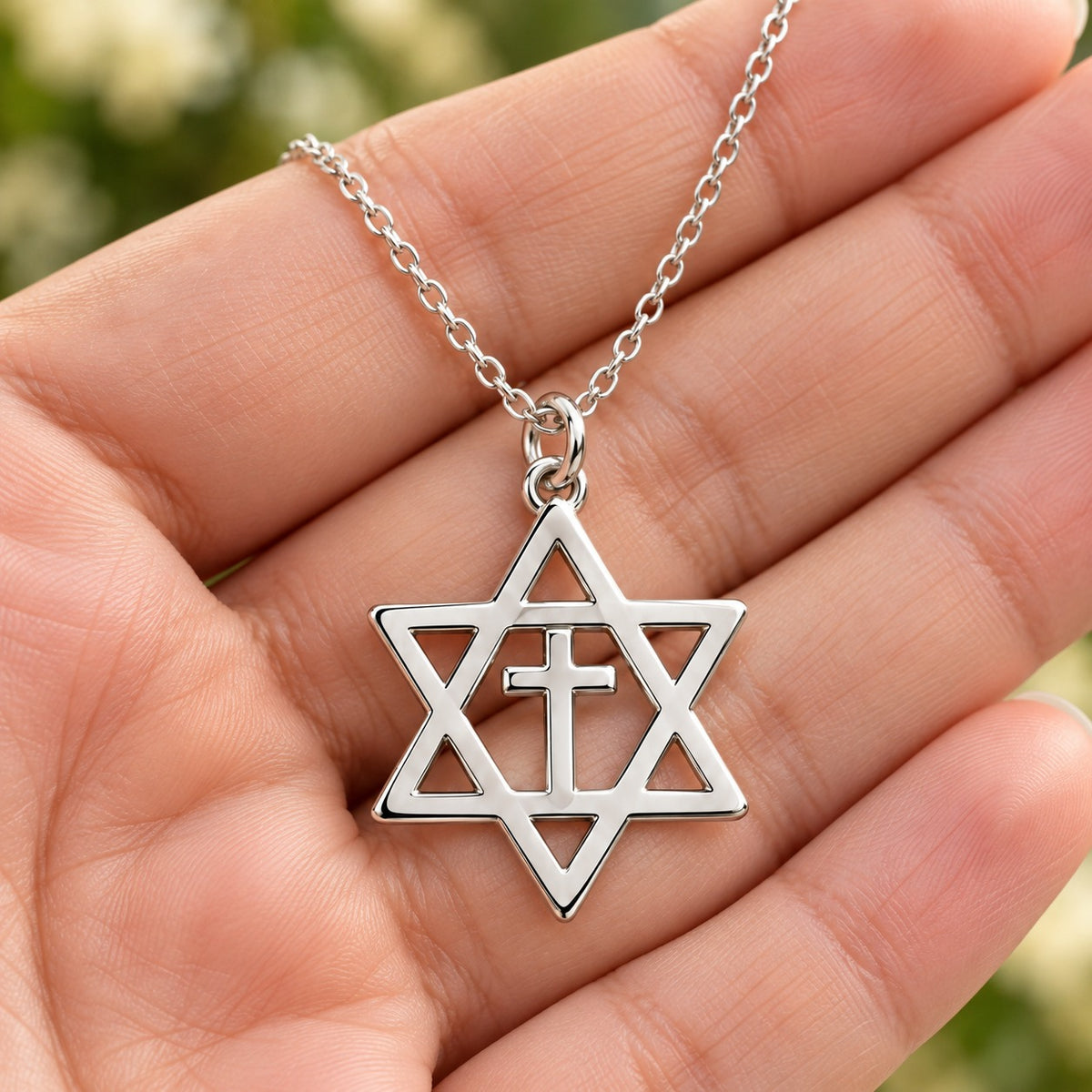 Dije Estrella de David con Cruz de Plata con Cadena