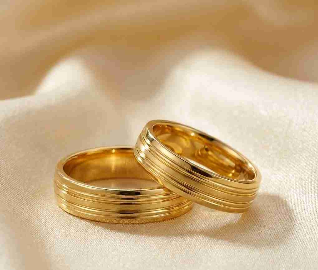 Anillos de Matrimonio en Plata 925 con Baño de Oro 18 Kilates + Canción Personalizada GRATIS